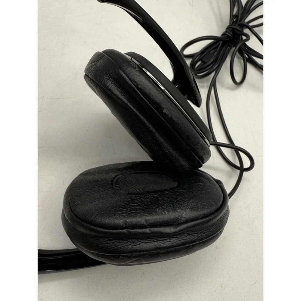 Sony MDR-NC40 Noise-Cancelling Lightweight‎ On-Ear Folding Headphones & Case